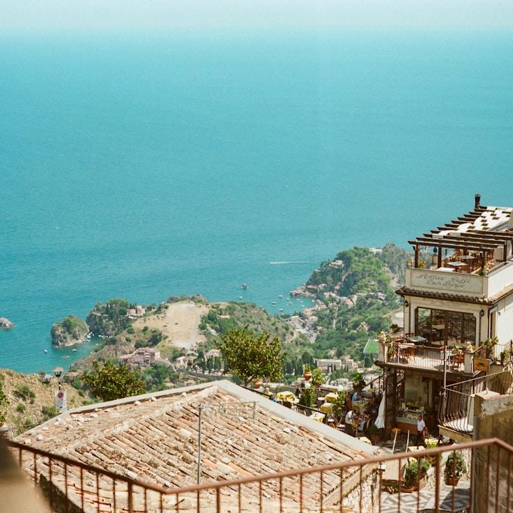 Family terraces and cafés for calm evenings in Lisboa